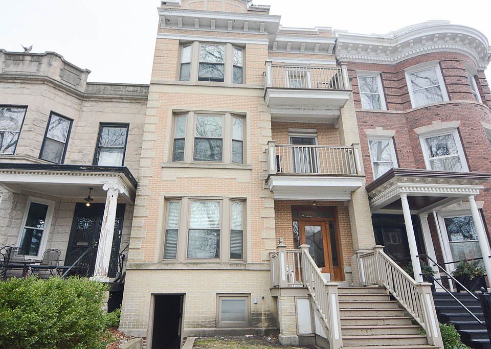 1st image of 1447 W Berteau Ave #2