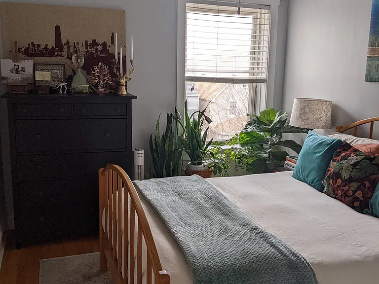 2122 W Ainslie St #2 — Photo 11
