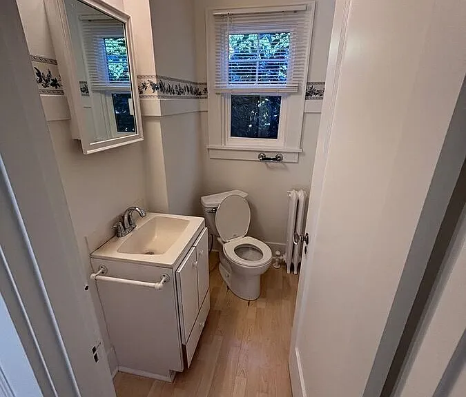 7802 Roosevelt Way NE — Photo 37