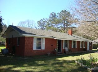 60 Ira G Odom Rd, Ellisville, MS 39437