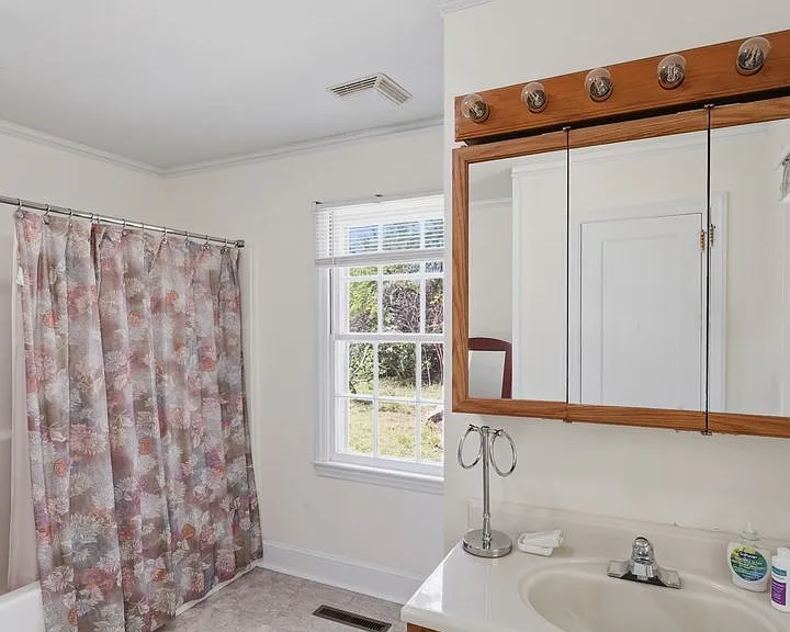 3120 Baucom Rd — Photo 25