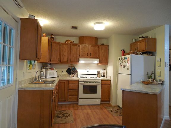 5th image of 1561 Peggy Ln