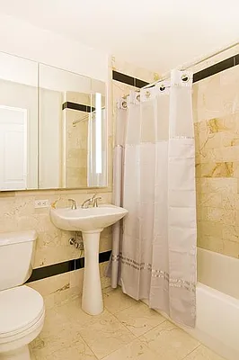 Sold by KG Properties | media 25