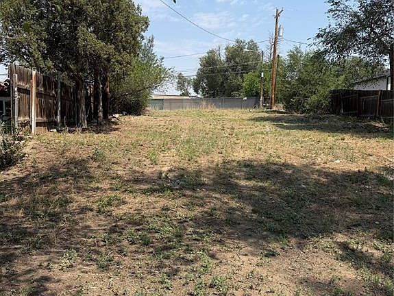 5th image of 824 E Costilla St