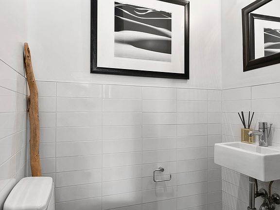 5th image of 822 10th Ave APT 8