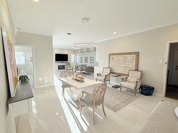 4th image of 10764 Villager Rd #C