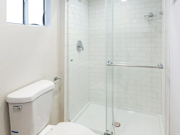 84 S Hermosa Ave #1/2 — Photo 9