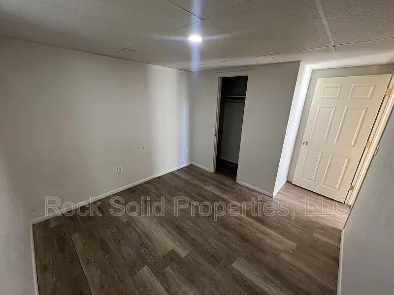 2 bed, 1.0 bath, 790 sqft, $895 — Photo 4