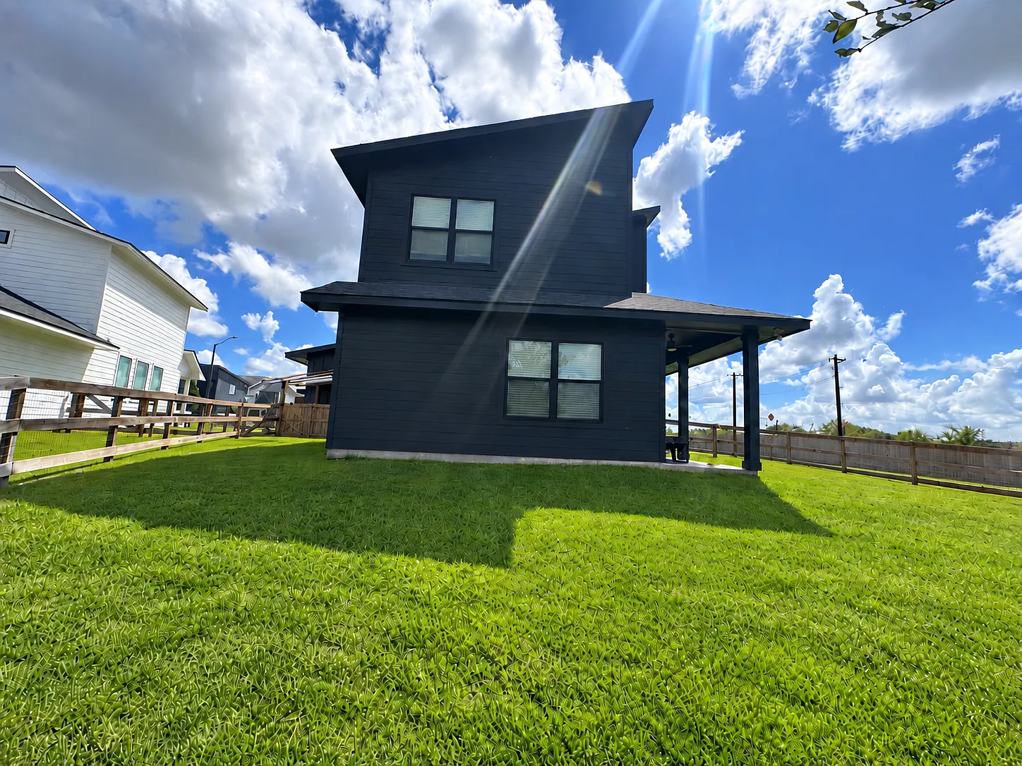 4 bed, 2147 sqft, $2,800 — Photo 4
