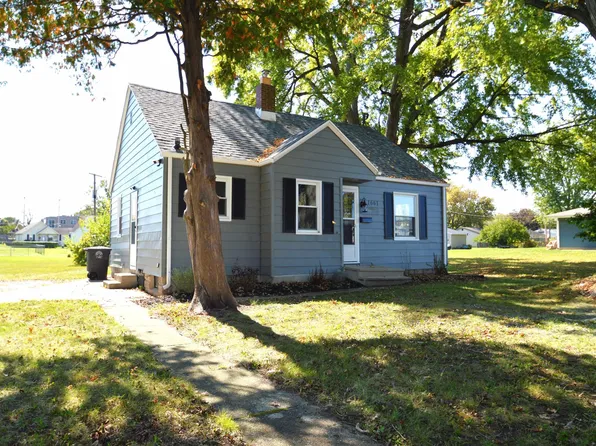 1661 Sprunger Ave, Fort Wayne, IN 46808