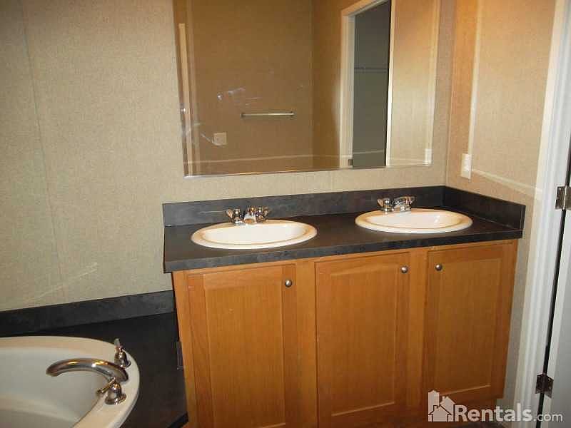 2nd image of 102 Ellenton Dr