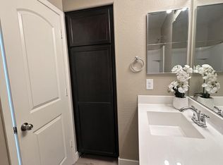 1836 N 77th Gln, Phoenix, AZ 85035