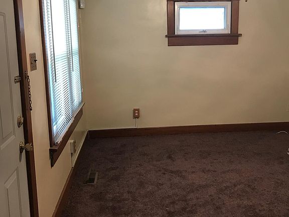 4th image of 505 Redwood Ave