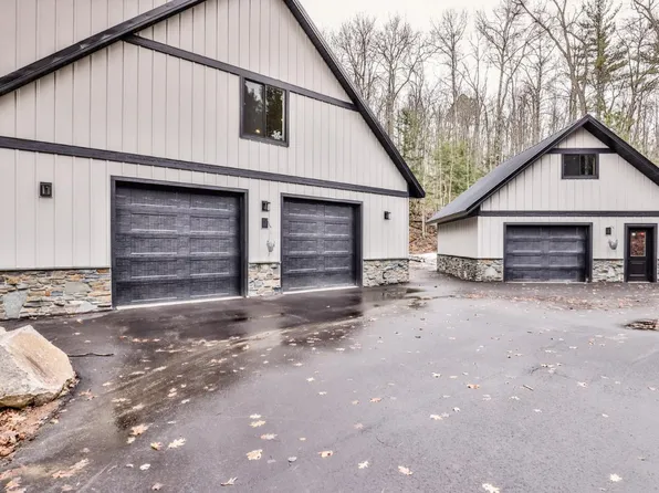 6654 W Kaubashine Rd, Hazelhurst, WI 54531