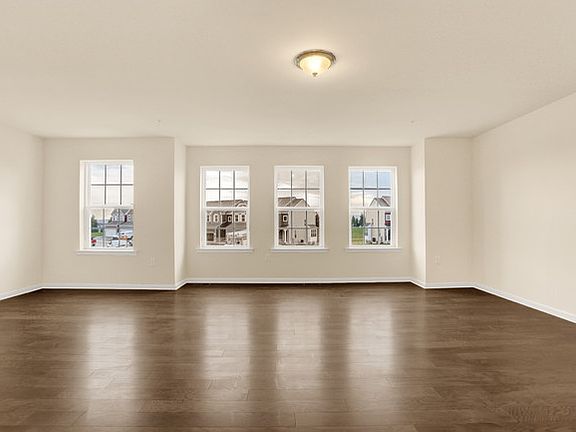 Very large and elegant Living room