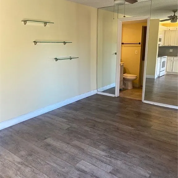 5245 Cedarbend Dr #2 — Photo 10