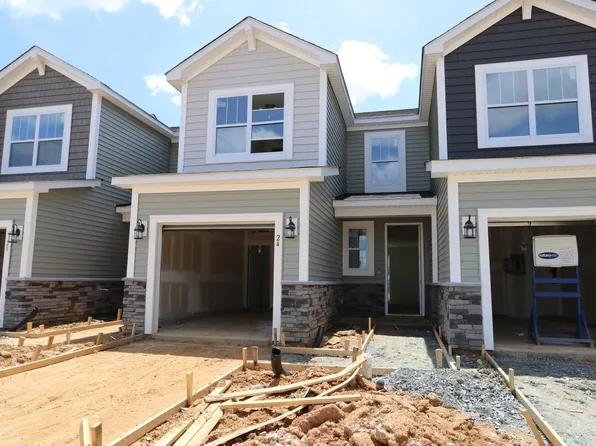 24 Serpens Dr #222, Angier, NC 27501