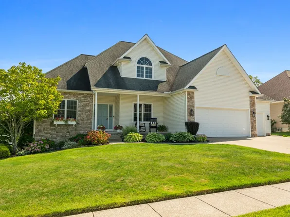 5775 Platinum Dr, Erie, PA 16509