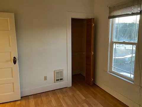 712 1/2 N Park St #1/2 — Photo 7