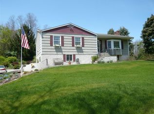 59 Hurds Corners Rd, Pawling, NY 12564