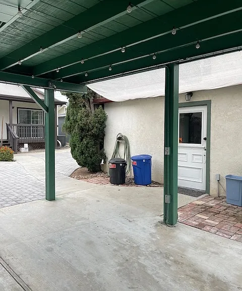 1614 Cypress Ave — Photo 22