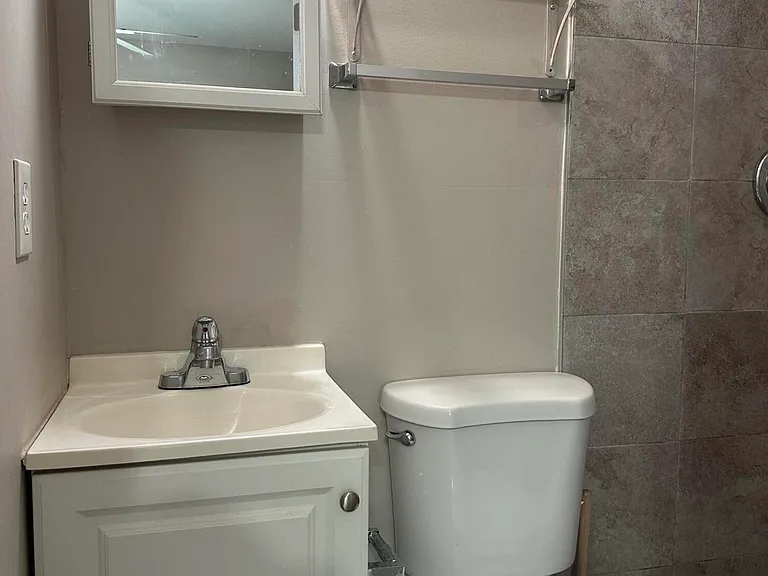 8070 Rose Marie Ave E — Photo 11