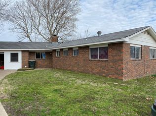 1210 S Southview Ln E, Skiatook, OK 74070