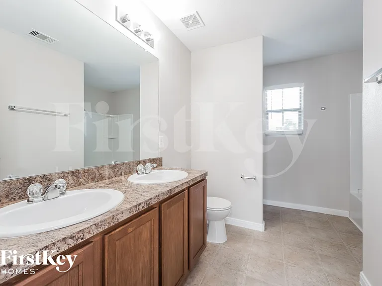 9923 Sanders Rose Ln — Photo 11