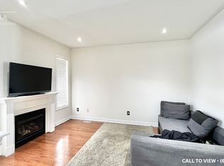 70 Boundbrook Dr #1, Brampton, ON L7A0L9