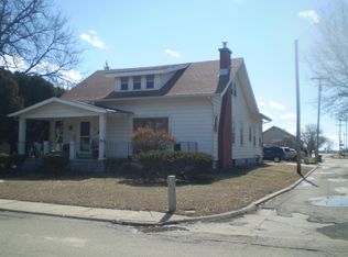 705 NW 2nd St, Abilene, KS 67410