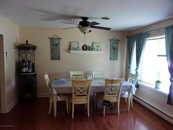 5th image of 31B Gramercy Ln #B