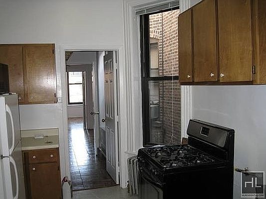 1st image of 486 Amsterdam Ave APT 5S