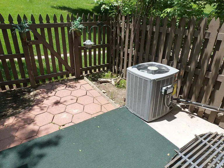 10174 W Dartmouth Ave — Photo 14