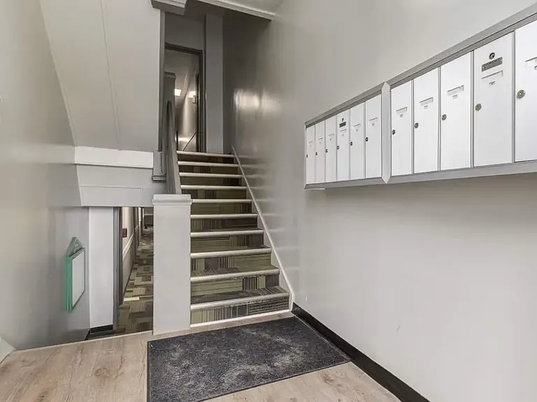 2079 Hamilton St #11 — Photo 19