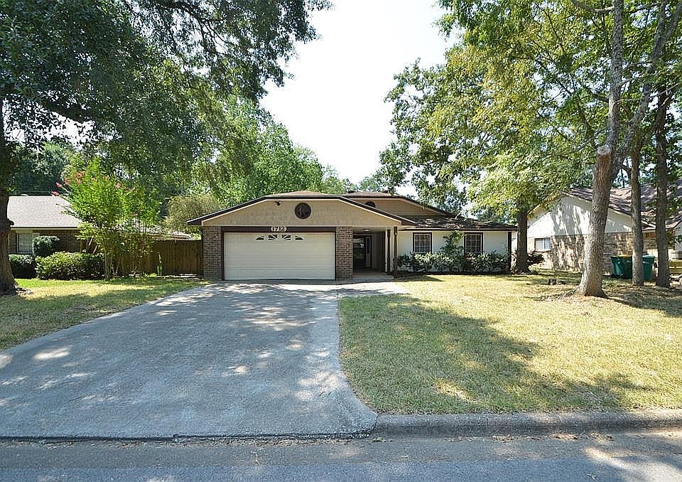 2nd image of 1712 Tims Ln