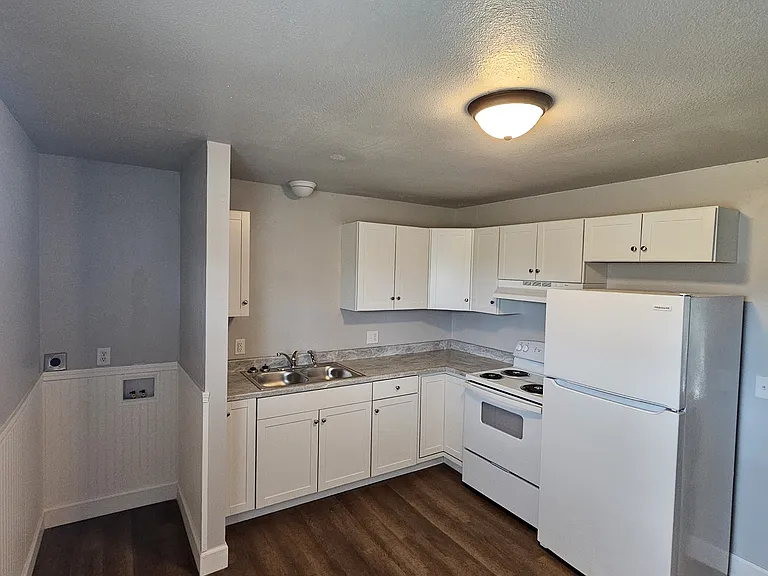 177 Norton Ln #1 — Photo 1