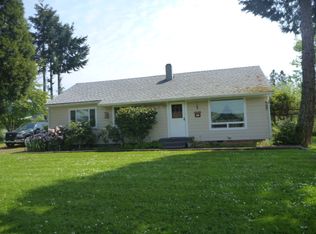 897 Valley View Rd, Sutherlin, OR 97479
