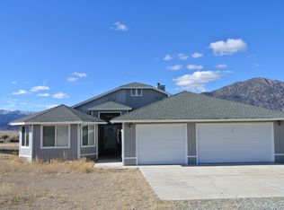 283 Lakeside Dr, Bridgeport, CA 93517