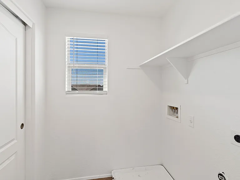 21044 E Cherrywood Dr — Photo 24