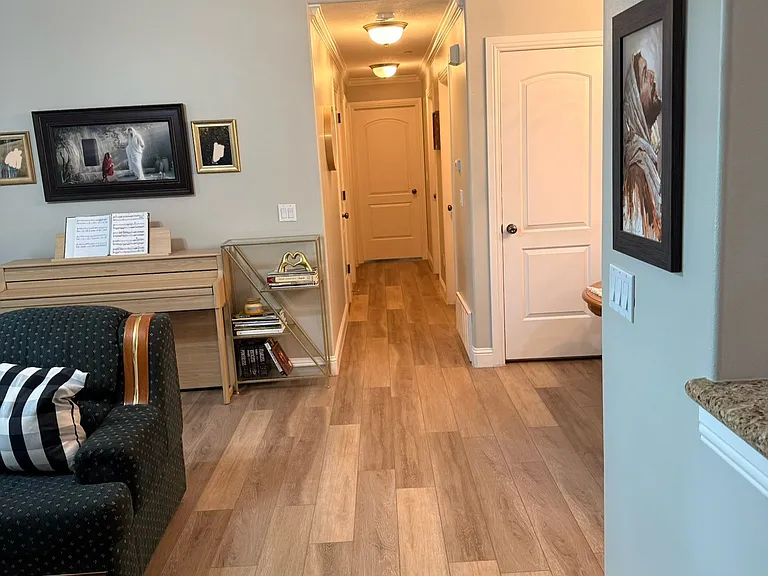 181 N 1200 W #304 — Photo 6