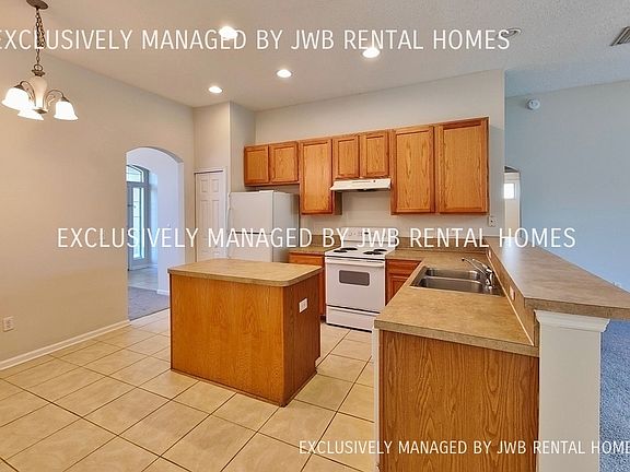 3rd image of 6509 Winding Greens Dr