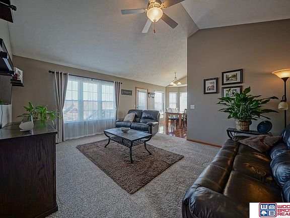5th image of 7231 Helen Witt Dr