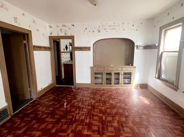 2530 North 37th STREET #2532, Milwaukee, WI 53210