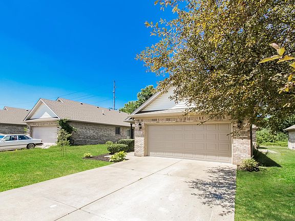 2nd image of 5322 Villa Ct
