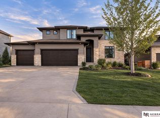 7322 N 168th Ave, Bennington, NE 68007