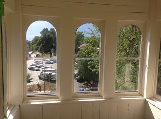 547 Franklin St APT 4, Buffalo, NY 14202