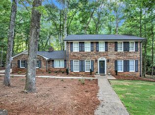 225 Rollingwood Dr, Athens, GA 30605