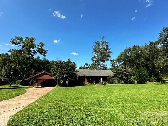 3rd image of 45 Reedy Creek Ct