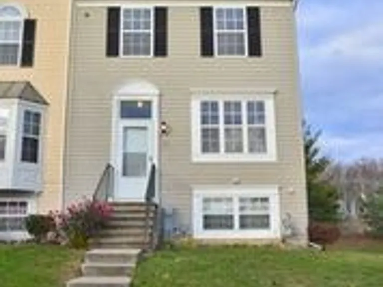 123 Hunter Ct — Photo 3