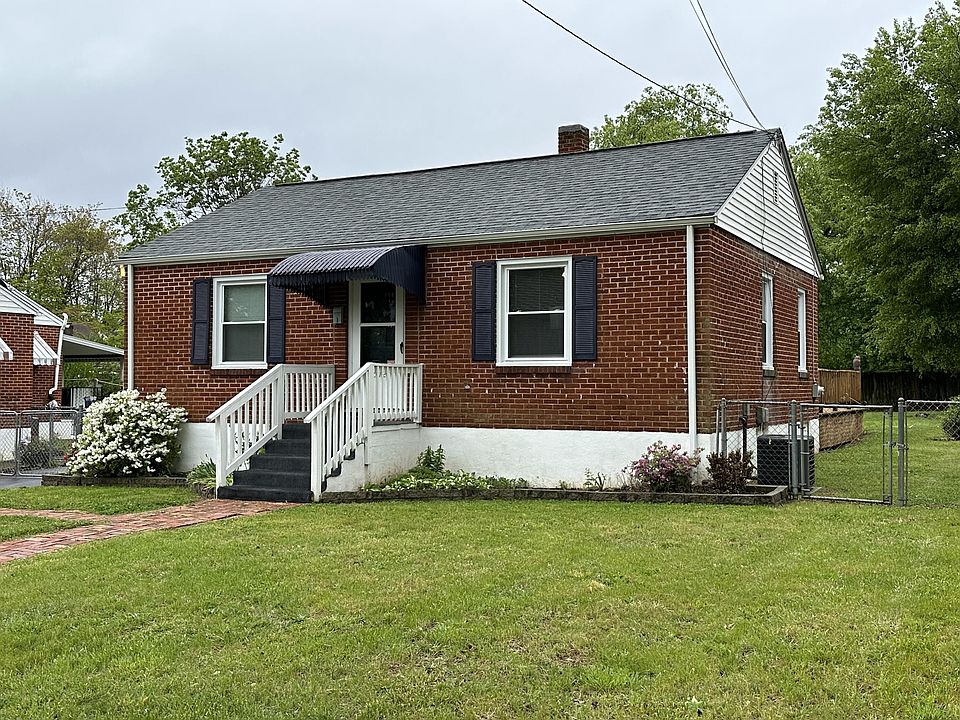 1st image of 4512 Eden Dr NW